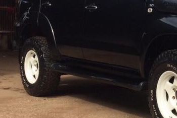 **525,000 บ.ต่อรอง/// TOYOTA FORTUNER 3.0V Auto 4WD ปี05 เดิมบาง เข้มๆ **ขาย FORTUNER 3.0V AUTO 4WD ปี05 ตัวTOP รถSUV ยอดนิยม เสริมหล่อ เข้ม บอดี้เดิมบาง พร้อมใช้งาน TOYOTA FORTUNER 3.0V AUTO 4WD ปี48/05 ตัวท็อป เครื่องเดิม เกียร์เดิม ใช้งาน 213,xxxกม. แท