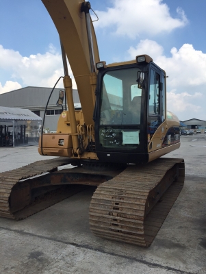มาถึงแล้ว  CATERPILLAR 320CL จากญี่ปุ่น