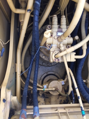 มาถึงแล้ว  CATERPILLAR 320CL จากญี่ปุ่น