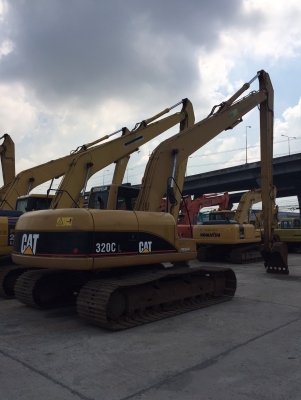 มาถึงแล้ว  CATERPILLAR 320CL จากญี่ปุ่น