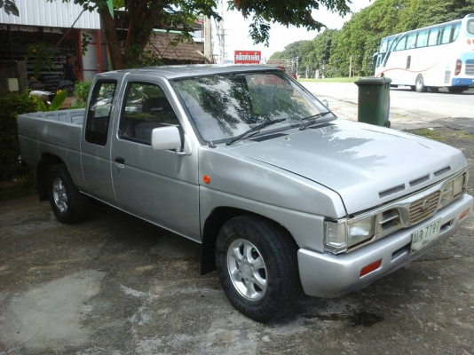 ขายด่วน รถกระบะ Nissan