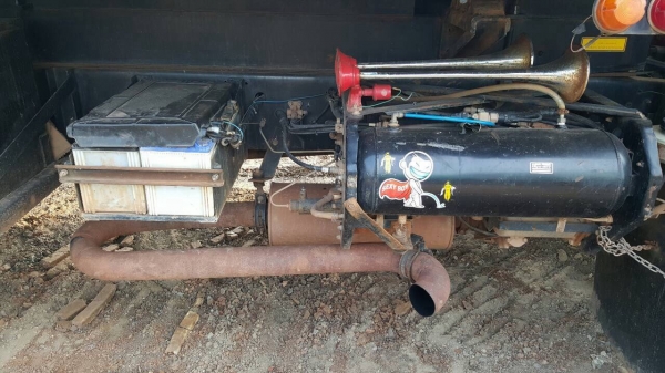 ขาย 10 ล้อดั้ม HINO FM8J 251 แรงม้า ปี 54 ดั้มสามมิตร มีระบบลากพ่วง เครื่องดีไม่เคยแกะ คัสซีสวยตลอดเส้น แอร์เย็น ราคาต่อรองได้