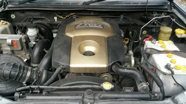 ขายเครื่องพร้อมเกียร์ ดีแมกปี06สภาพดีมากยังคารถมาลองสตาทได้ ขายพร้อมใบคุมขาย59000ครบชุด