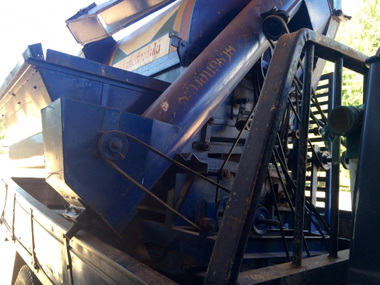 ขายด่วน รถพร้อมหัวสีข้าว ราคาถูก