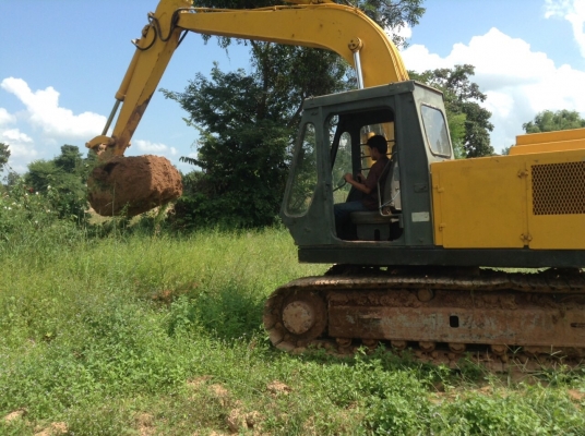 ฝากขายรถ KOMATSU รุ่น2