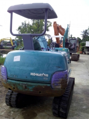 มาใหม่จ้า KOMATSU PC20-7E  เก่าญี่ปุ่น หัวกะแทก  เครื่องดำ สภาพสวยมาก  ใช้งานมา 3000 ชม.  สนใจโทร  089-7462641  เจ๊สุวรรณีจ้า