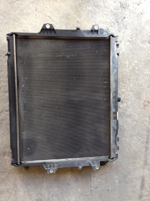 หม้อน้ำ  vigo ออโต้