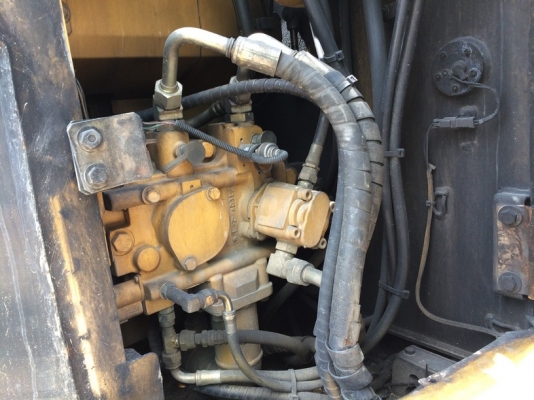 CAT 313CCR-HGF00715-ปี 2004 นำเข้าจากญี่ปุ่น ขายไม่แพงครับ