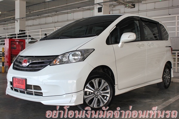 สวยป้ายแดงพร้อมใช้ วิ่ง1x,xxxกม. มีแอร์หลัง บอดี้เดิมทั้งคัน มีประกันศูนย์