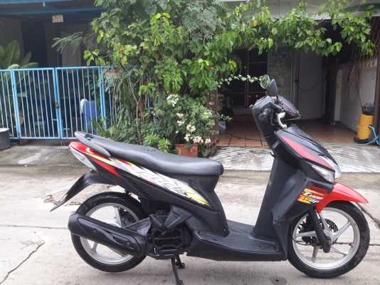 ขายฮอนด้าคลิกคอมบายเบรคปี50ล้อแม็ก