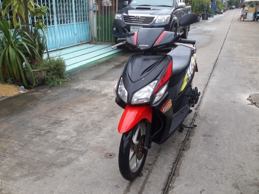 ขายฮอนด้าคลิกคอมบายเบรคปี50ล้อแม็ก