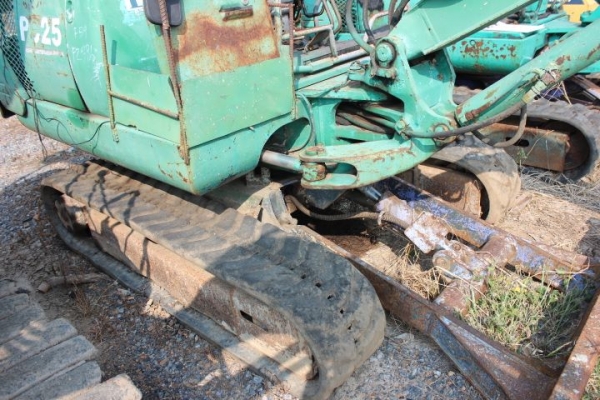 ขายรถขุดเล็ก Komatsu pc25-1