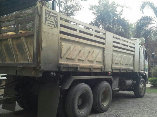 สิบล้อ ฮีโน่ 320ปี52 แม่ลูก3คาน ดั้มสามมิตร สภาพดีสวยบางเดิมทั้งคัน ทะเบึยนพร้อมโอน ราคา 2,550,000บ ครับท่าน