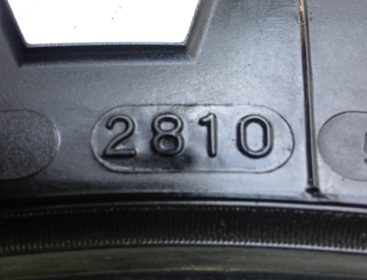 ยาง Mud Maxxis 245 75 16 ดอกเยอะ ไม่มีปะ พร้อมใช้งาน ราคาไม่แพง