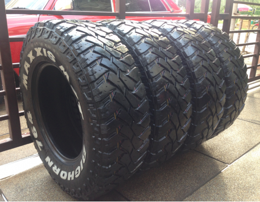 ยาง Mud Maxxis 245 75 16 ดอกเยอะ ไม่มีปะ พร้อมใช้งาน ราคาไม่แพง