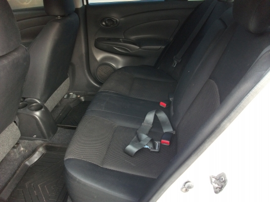 รถสวยพร้อมใช้ ขายไม่แพง