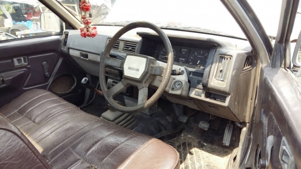 nissan big M nissan big M