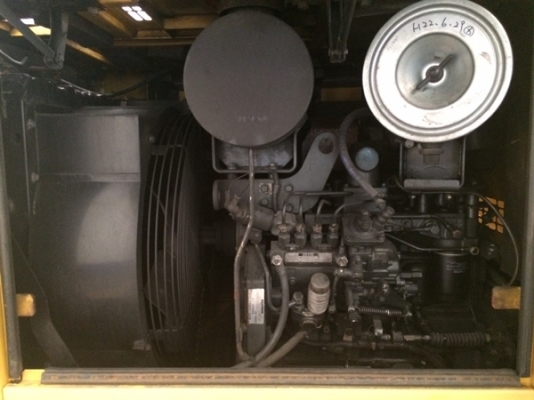 รถตัก KOMATSU WA100-3 เก่าญี่ปุ่น ยังไม่เคยใช้งานในไทยครับ