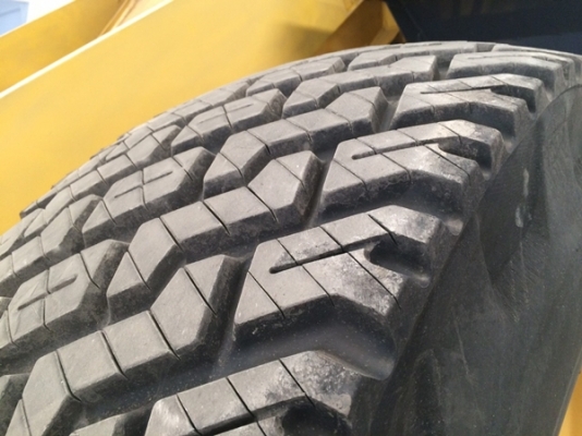 รถตัก KOMATSU WA100-3 เก่าญี่ปุ่น ยังไม่เคยใช้งานในไทยครับ