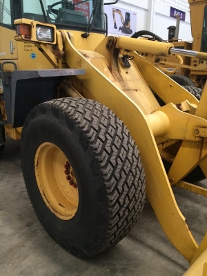 รถตัก KOMATSU WA100-3 เก่าญี่ปุ่น ยังไม่เคยใช้งานในไทยครับ