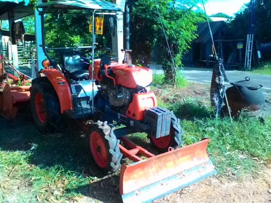 รถไถKRT140PLUSสวยๆครับ