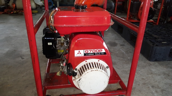 ปั้มน้ำ 7 แรง mitsu  4x4 นี้ว