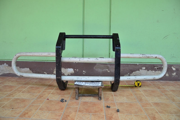 กันชนเหล็ก