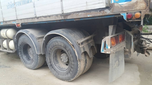 ขาย10ดั้มนิสสันUD320แรงCWM454ห้างแท้ติดก๊าชร่วมดีเซลป49