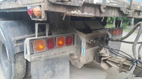 ขาย10ดั้มนิสสันUD320แรงCWM454ห้างแท้ติดก๊าชร่วมดีเซลป49