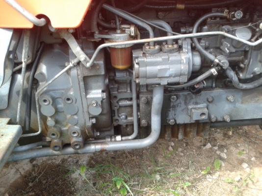 (จบการขายแล้วค่ะคุณสนั่น อ สังขะ จ สุริน จัดส่งเรียบร้อย)รถไถคูโบต้า  M 5000  พร้อมใช้งาน  เล่มติดมือ