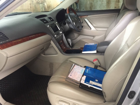 รถโตโยต้า ไฮบริดแคมรื่. ปี 52   สนใจติดต่อ  081 - 6079515