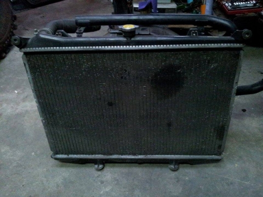 หม้อน้ำเบนซิน เกียร์ A/T Terrano I หลอดมิเนียม