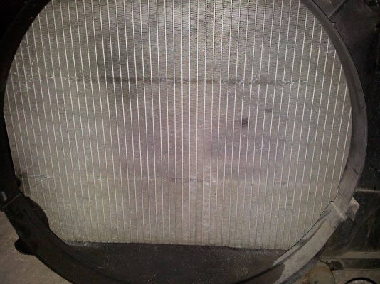 หม้อน้ำเบนซิน เกียร์ A/T Terrano I หลอดมิเนียม