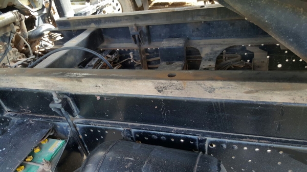 รถอีซูซุ 6 ล้อดั้ม NQR 175 แรงม้า. ปี 50     สนใจติดต่อ  081 - 6079515