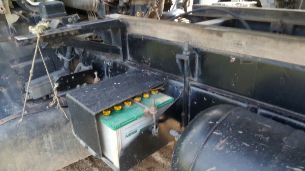 รถอีซูซุ 6 ล้อดั้ม NQR 175 แรงม้า. ปี 50     สนใจติดต่อ  081 - 6079515