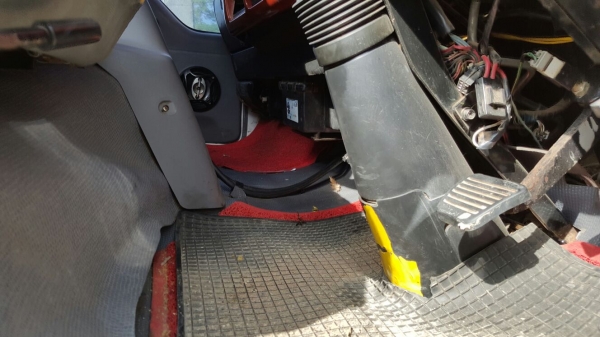 รถอีซูซุ 6 ล้อดั้ม NQR 175 แรงม้า. ปี 50     สนใจติดต่อ  081 - 6079515