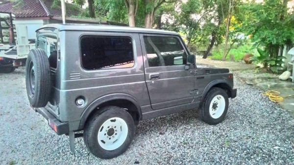 ขายซูซูกิ จิมนี่ เครื่อง 1300 ตัวแท้ ทะเบียนแท้ไม่ใช่รถจด ขายซูซูกิ จิมนี่ เครื่อง 1300 ตัวแท้ ทะเบียนแท้ไม่ใช่รถจด