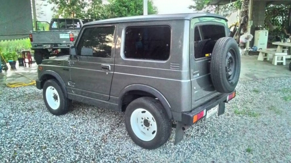 ขายซูซูกิ จิมนี่ เครื่อง 1300 ตัวแท้ ทะเบียนแท้ไม่ใช่รถจด ขายซูซูกิ จิมนี่ เครื่อง 1300 ตัวแท้ ทะเบียนแท้ไม่ใช่รถจด