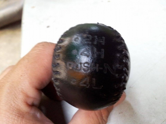 หัวสโลด์ หนังเย็บแท้ Terrano I ตัวท็อป หายาก