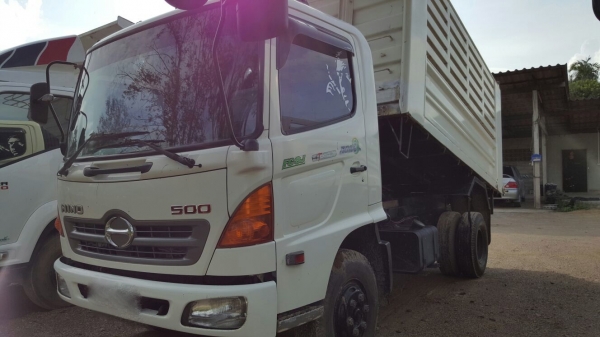 รถฮีโน่ 6 ล้อดั้ม FC9J 150 แรงม้า. ปี 53 ( * รถวิ่ง 9x,xxx กม. ) สนใจติดต่อ 081 - 6079515 รถฮีโน่ 6 ล้อดั้ม FC9J 150 แรงม้า. ปี 53 ( * รถวิ่ง 9x,xxx กม. ) สนใจติดต่อ 081 - 6079515