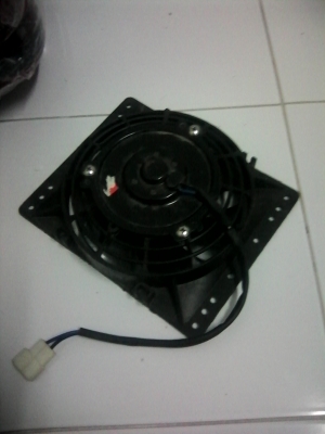 ขายพัดลมหม้อนำ้ ของใหม่ หมุนดี ใส่บิ๊กไบค์ CBR 400 ได้ ราคา ถูก 300 บาท ขายพัดลมหม้อนำ้ ของใหม่ หมุนดี ใส่บิ๊กไบค์ CBR 400 ได้ ราคา ถูก 300 บาท