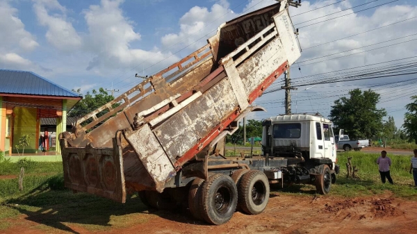 ขายไอ้หลง FN527M-A เครื่อง 6D16 195 แรงม้า คัสซีสวย เกียร์ 6 สปีด มีสโลว์กลาง กระบะไม่ค่อยสวยต้องได้ซ่อม ทะเบียนเต็มพร้อมโอนครับ ขายไอ้หลง FN527M-A เครื่อง 6D16 195 แรงม้า คัสซีสวย เกียร์ 6 สปีด มีสโลว์กลาง กระบะไม่ค่อยสวยต้องได้ซ่อม ทะเบียนเต็มพร้อมโอนครับ