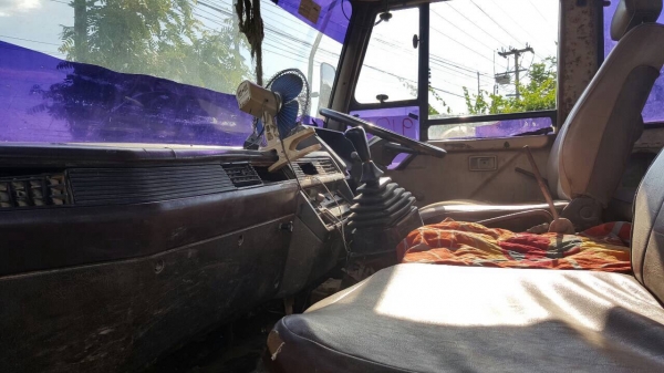 ขายไอ้หลง FN527M-A เครื่อง 6D16 195 แรงม้า คัสซีสวย เกียร์ 6 สปีด มีสโลว์กลาง กระบะไม่ค่อยสวยต้องได้ซ่อม ทะเบียนเต็มพร้อมโอนครับ ขายไอ้หลง FN527M-A เครื่อง 6D16 195 แรงม้า คัสซีสวย เกียร์ 6 สปีด มีสโลว์กลาง กระบะไม่ค่อยสวยต้องได้ซ่อม ทะเบียนเต็มพร้อมโอนครับ