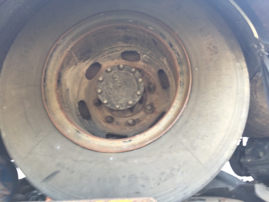 ขายซาก..6ล้อหัวลาก260แรง ปี53 NISSAN UD PKD215E-00035 เครื่องFE6 รถห้างแท้ๆ..มีเล่มทะเบียนพร้อม(ม.79) รถอุบัติเหตุ...พังทั้งคัน