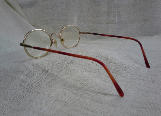 แว่นสายตาไททาเนียมบริสุทธิ์ Charmant made in Japan