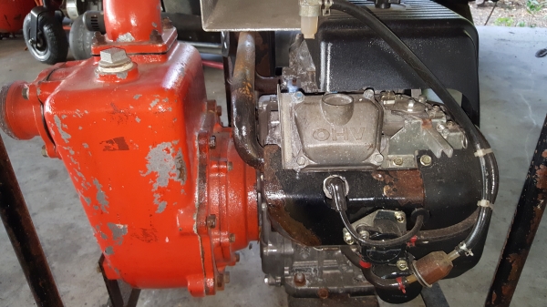 ปั้มน้ำ 18 แรง 2 สูบ สตาร์กุญแจ เข้าออก 3 X 3 นิ้ว ปั้มน้ำ 18 แรง 2 สูบ สตาร์กุญแจ เข้าออก 3 X 3 นิ้ว