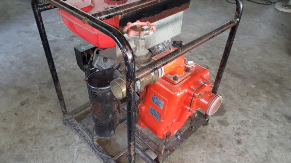 ปั้มน้ำ 18 แรง 2 สูบ สตาร์กุญแจ เข้าออก 3 X 3 นิ้ว ปั้มน้ำ 18 แรง 2 สูบ สตาร์กุญแจ เข้าออก 3 X 3 นิ้ว