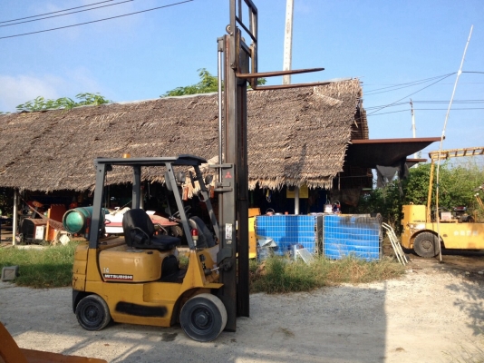 รถยกMitsubishi 1.5ตัน ติดแก๊สแล้ว เกียร์ออโต้ ยางตันสภาพดีครับ