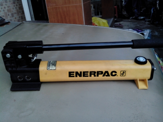 ปั๊มไฮดรอริก โยกมือ ปั๊มไฮดรอริก โยกมือ