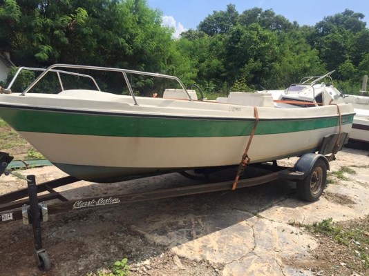 เรือตกปลานิสสัน 16 ฟุตป้อมคู่